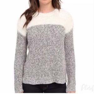Vince Camuto Two Toned Marled and Eyelash Pullover Sweater Size XS